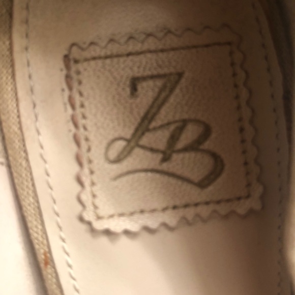 Zara Basic Collection Tan Heels W/ Bow Detailing - Picture 2 of 8